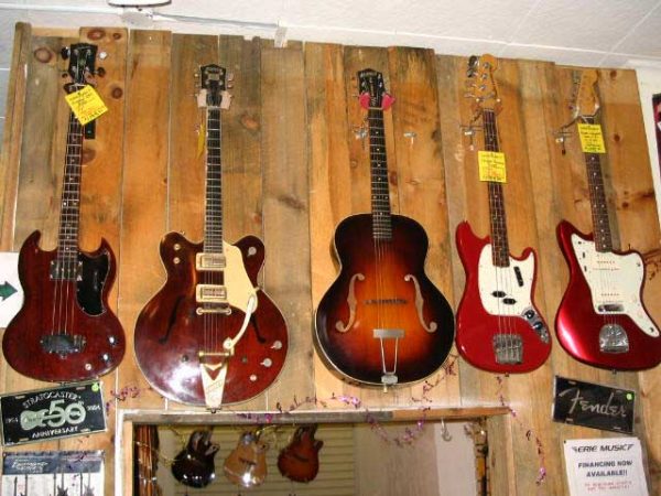 Gibson, Fenders, Gretsch - SOLD