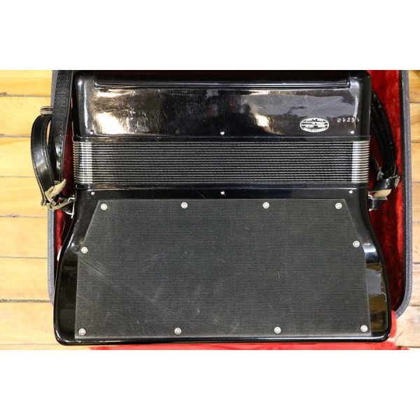Titano Ideal Tube Chamber Piano Accordion Black - SOLD - Image 4