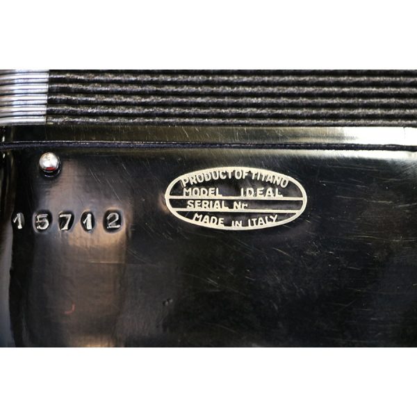 Titano Ideal Tube Chamber Piano Accordion Black - SOLD - Image 6