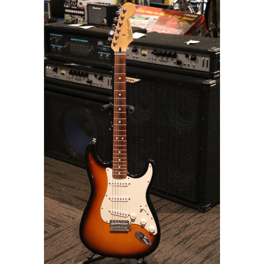 Fender Standard Stratocaster 1992 - Sunburst - SOLD