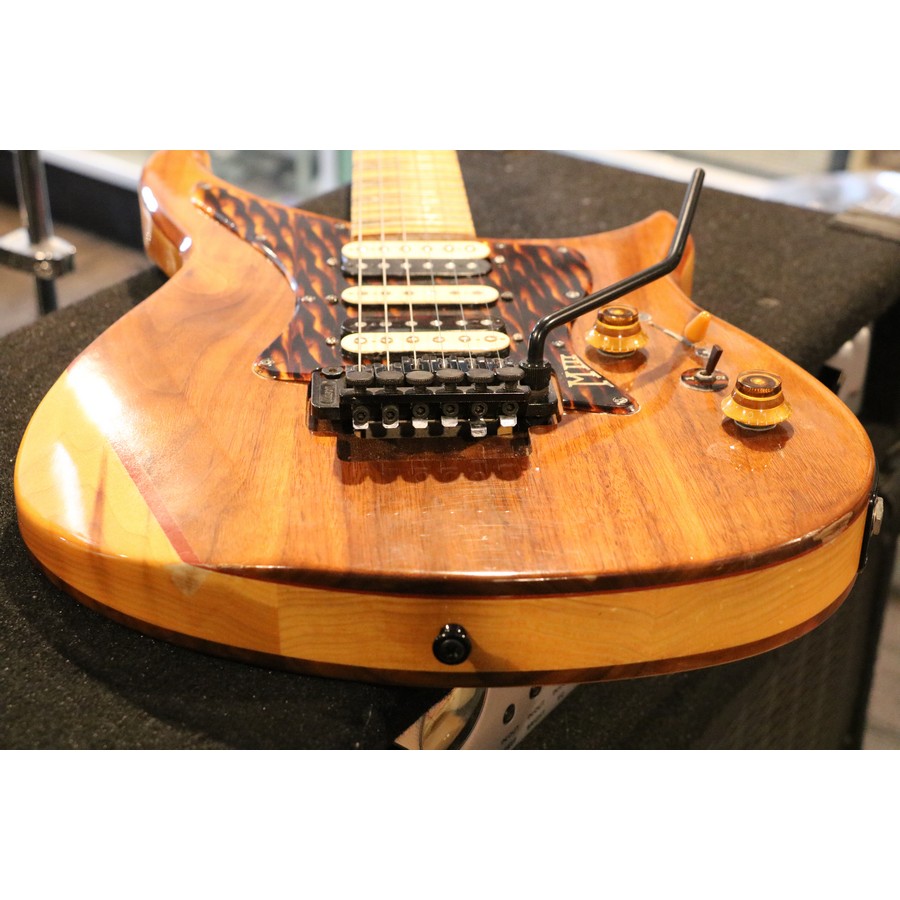 【レア！】Gibson m-iii 2H Custom shop edition Gibson M-III Standard | Vintage Guitar® magazine