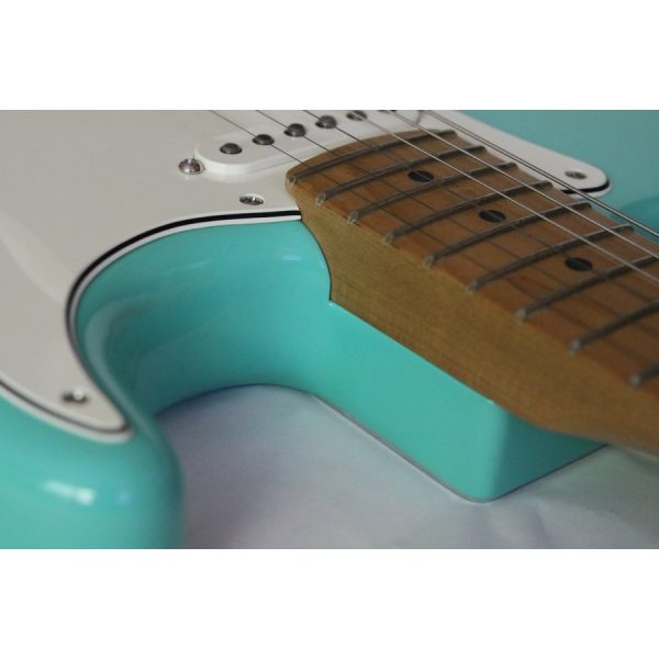 Fender Limited Edition Player Stratocaster Electric Guitar - Mexico - 2022 - Surf Green - SOLD - Image 18