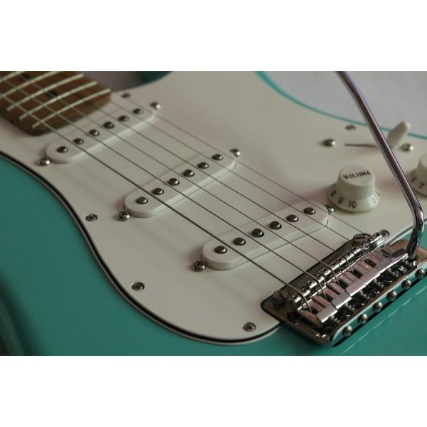 Fender Limited Edition Player Stratocaster Electric Guitar - Mexico - 2022 - Surf Green - SOLD - Image 19