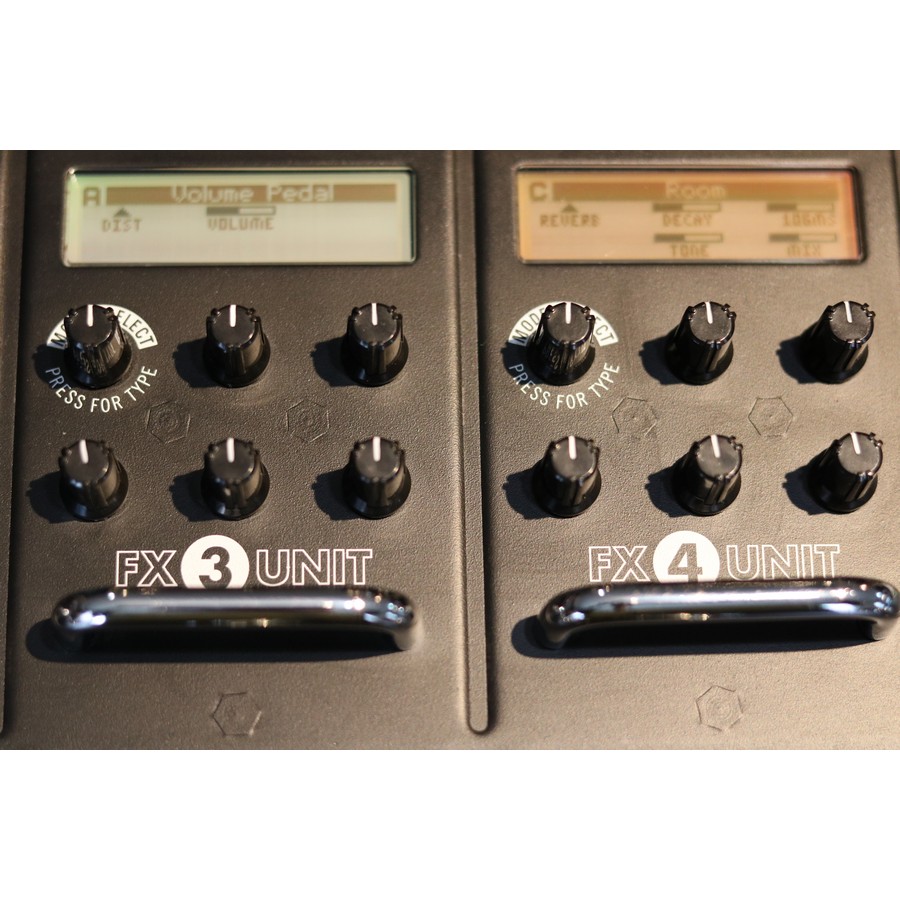 Line 6 M13 Stompbox Modeler Multi-Effects Pedal - Image 4