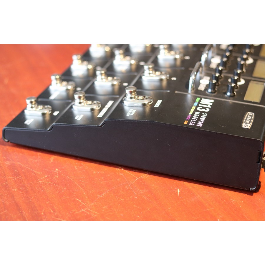 Line 6 M13 Stompbox Modeler Multi-Effects Pedal - Image 10