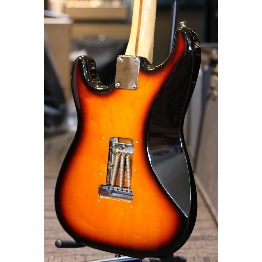 Fender Standard Stratocaster MIM 1992 - Sunburst - SOLD - Image 15