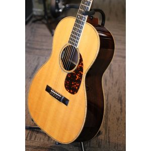 Larrivee 000-60 Traditional 12 Fret Acoustic Guitar 2016 approx.